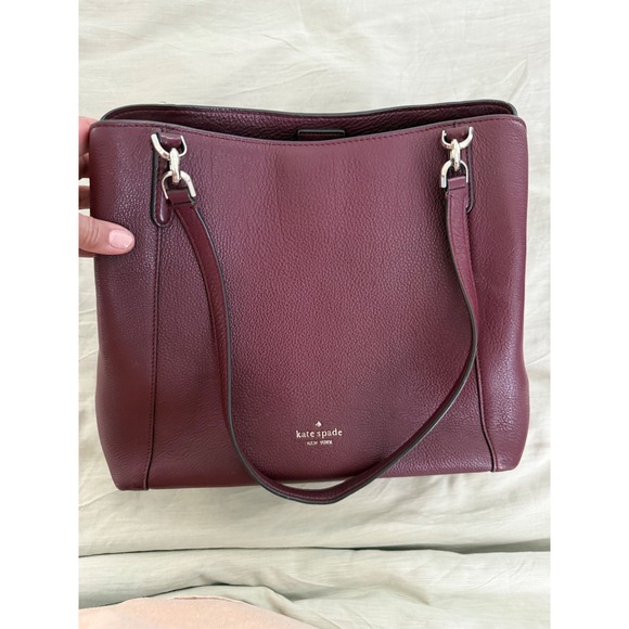 kate spade Handbags - Kate Spade New York Burgundy Pebbled Leather Shoulder Tote Zip‎ Top